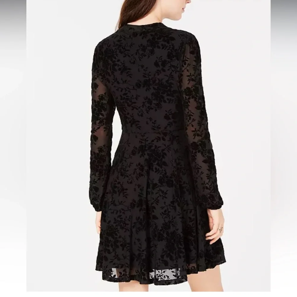 NWT Black Velvet Burnout Fit & Flare Dress Womens‎ Juniors L Y2K Whimsy Goth